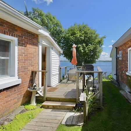 Dewar'S Inn And Cottages Prescott Екстер'єр фото