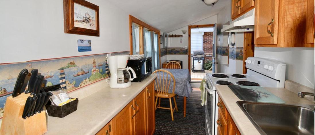 Dewar'S Inn And Cottages Prescott Екстер'єр фото
